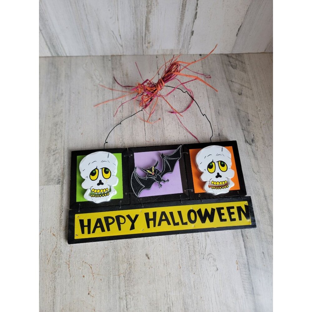 Happy Halloween sign skull‎ bats wooden home decor hanging